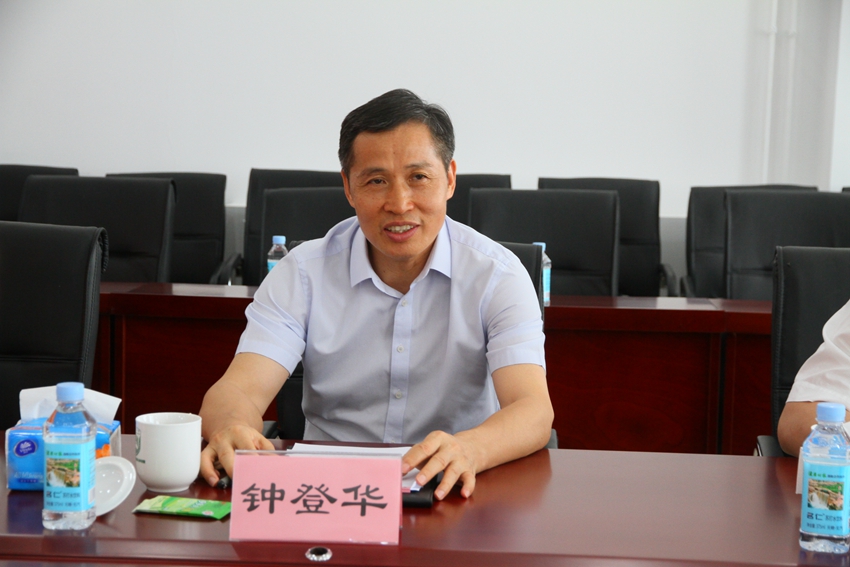 党委书记钟登华到涿州教学实验场调研指导米乐 M6米乐(图5)