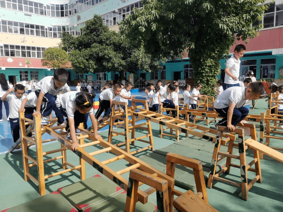 科研赋能新发展 深耕课堂育新人——全州教科研工作现场会在西昌举行米乐M6 米乐(图4)