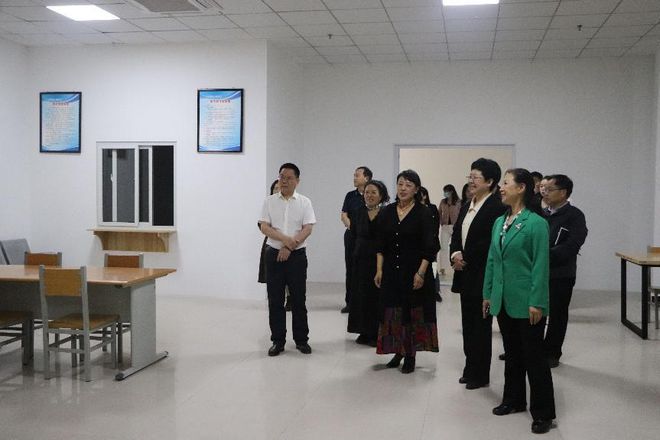 米乐 M6米乐扬教育科研风帆 促学校高品质发展(图4) 米乐 M6米乐扬教育科研风帆 促学校高品质发展(图4)