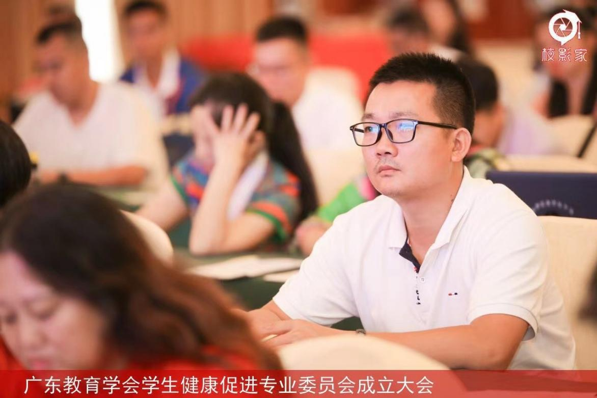 米乐 M6米乐践行新课标理念推动薄弱地区体育学科共同发展(图2)
