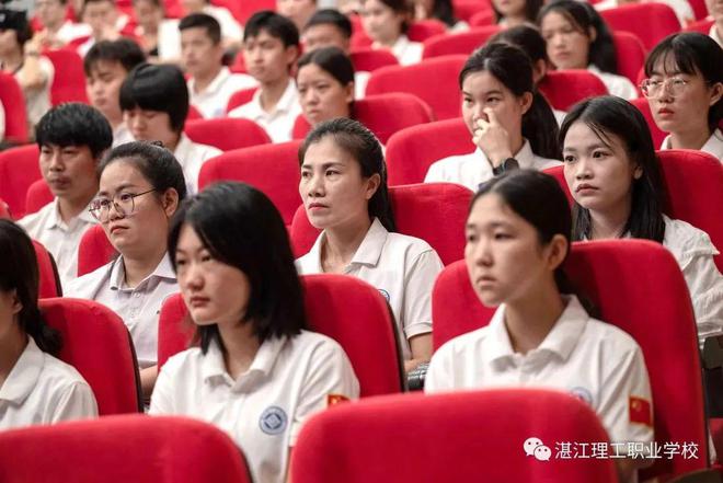 米乐M6 米乐湛江市第四届中职教师教学能力大赛决赛在湛江理工成功举行(图6)