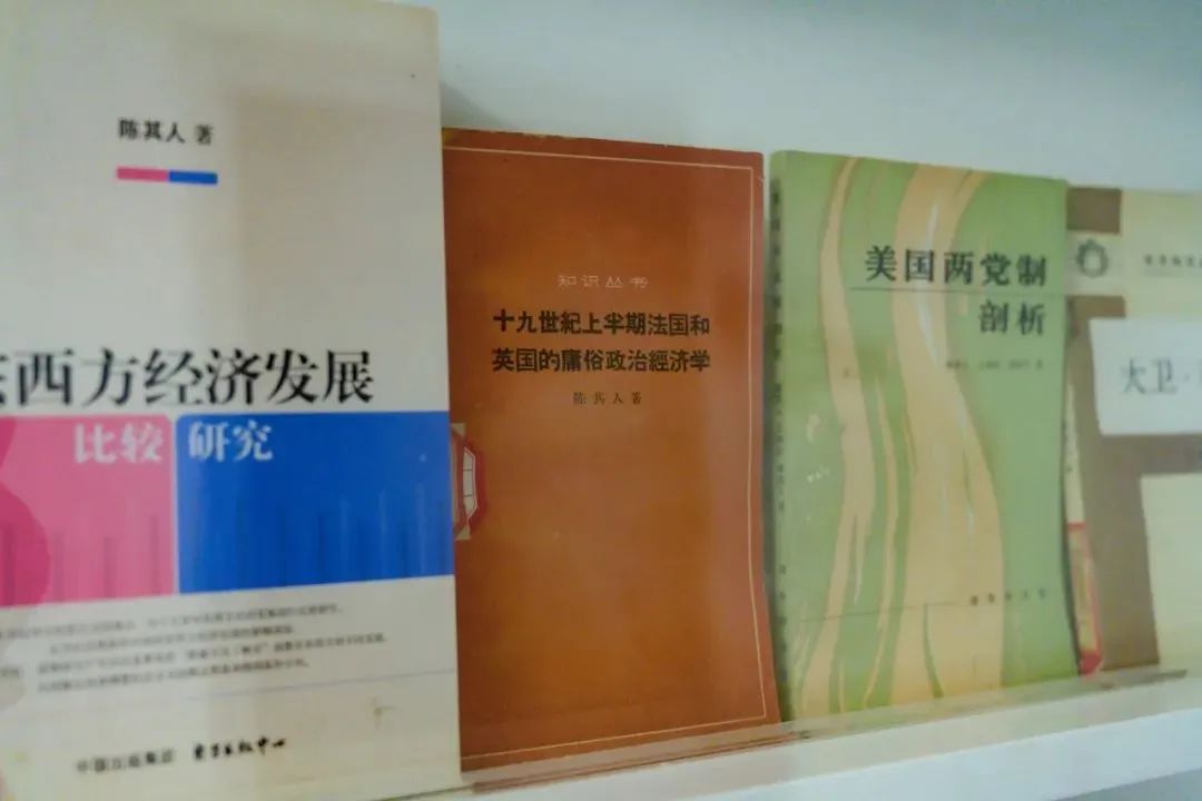 米乐M6 米乐纪念、传承！复旦校园里他的雕像揭幕(图5)