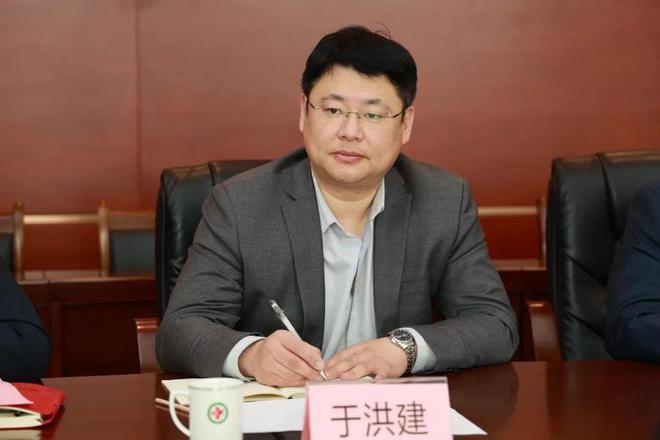 山东第一医科大学副校长刘传勇一行到滨州市人民医院考察指导(图4)