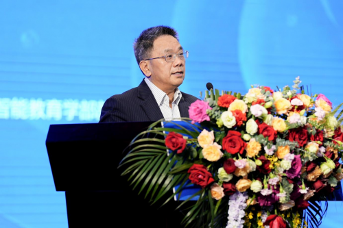 数字化推动大中小教学研一体化变革 全国学科教育联盟第三届年会在重庆举行(图7) 数字化推动大中小教学研一体化变革 全国学科教育联盟第三届年会在重庆举行(图7)