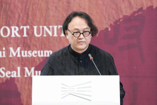 熔古铸今——中国古代艺术品展暨中国美术学院书法创作教学展开幕(图3)