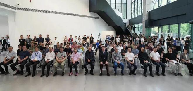 熔古铸今——中国古代艺术品展暨中国美术学院书法创作教学展开幕(图7)